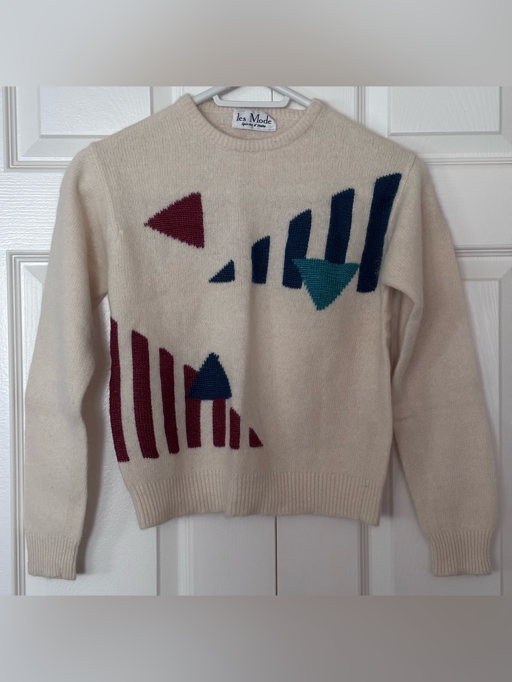 Vintage Les Mode Cream Crewneck Sweater with Geometric Accents